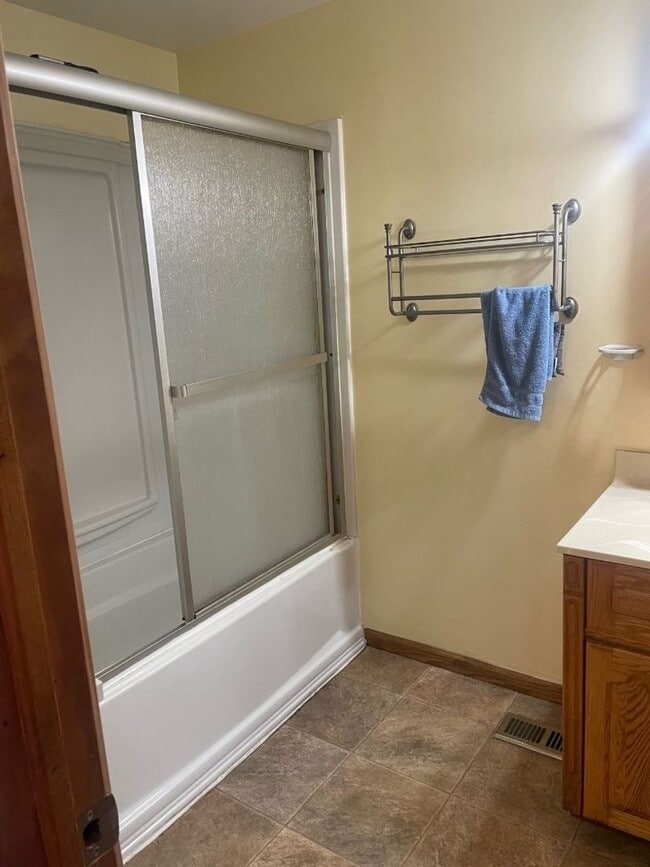 Photo - Single family home in Springfiled