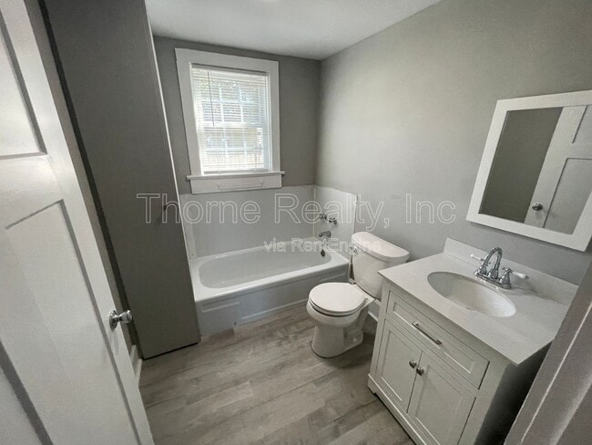 Photo - 1302 Cherry St