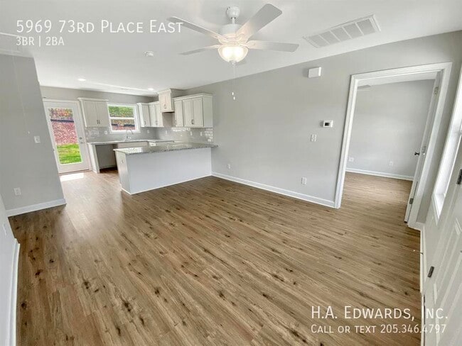 Photo - 5969 73rd E Pl