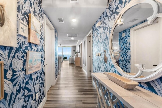 2650 Lake Shore Dr Unit 2102