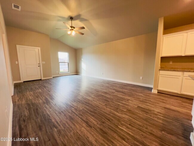 Photo - 3208 Abbeville Ave