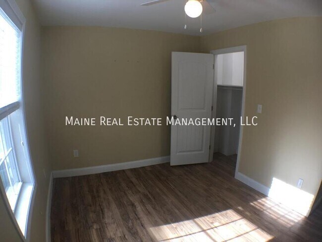 Photo - 15 Basketball Ct