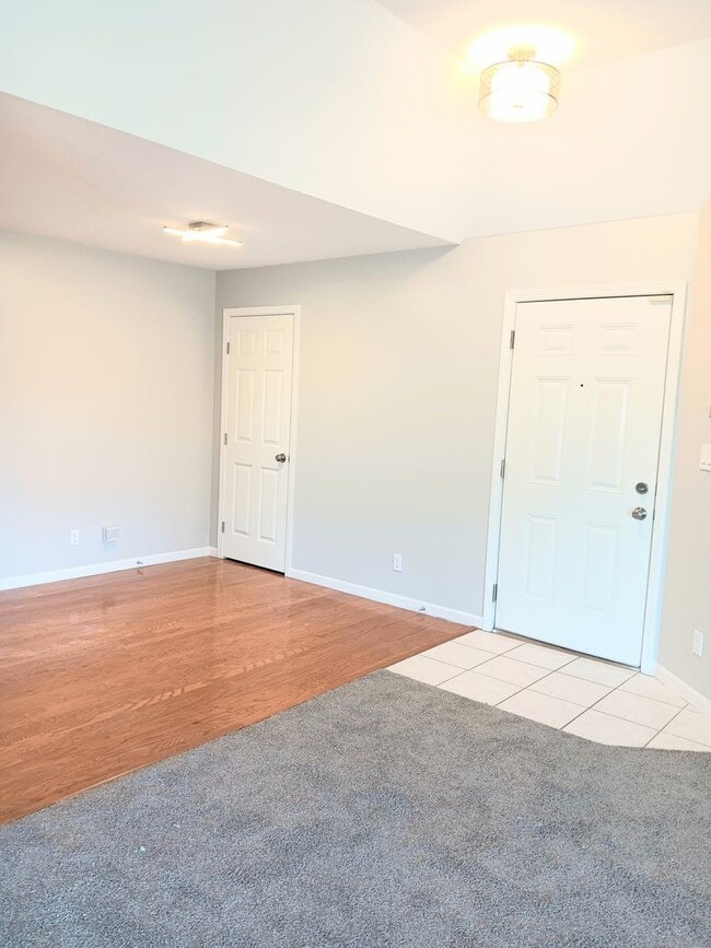 Photo - Spacious Condo with Modern Comforts