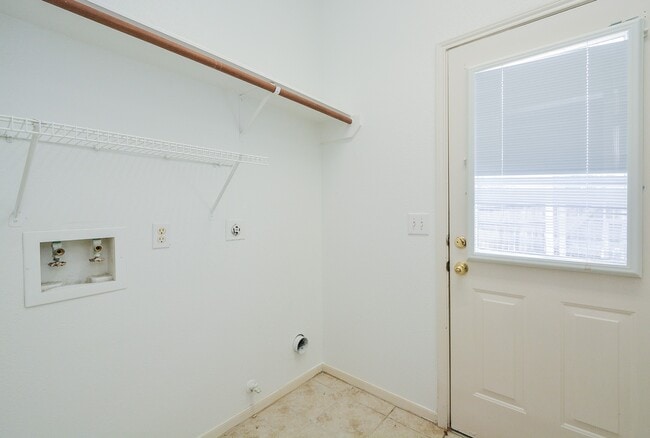 Building Photo - 23119 N Warmstone Way
