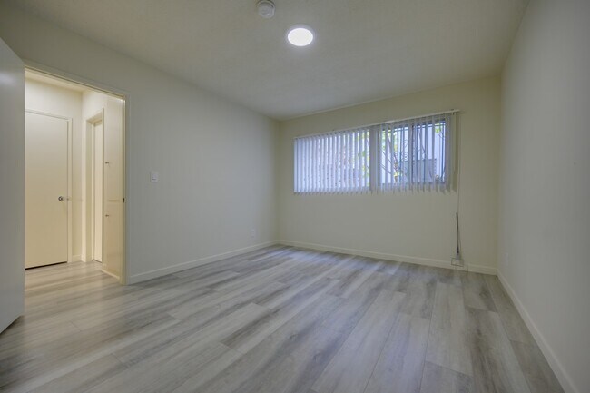 Photo - 1840 Garfield Pl Unit 1