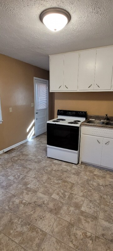 Photo - 442 Hazel Ct