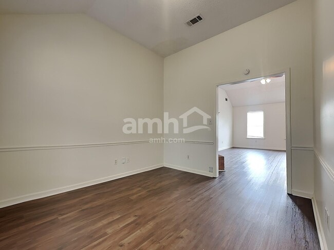 Photo - 245 Brookstone Cove