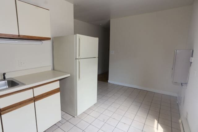 Photo - 824 W Cornelia Ave Unit 011