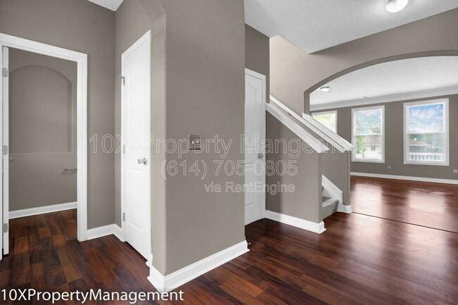 Photo - 3056 Melville St