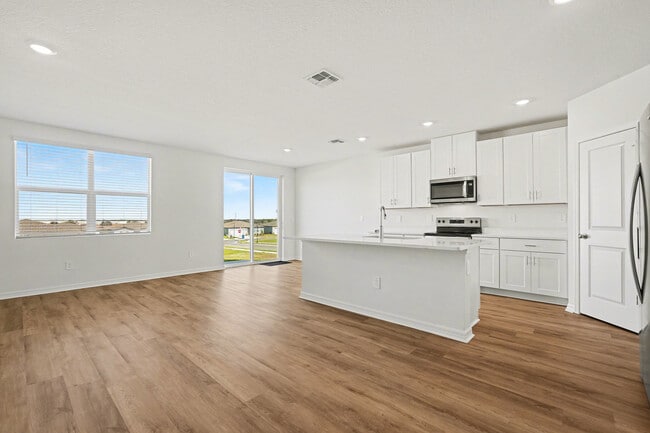 Photo - 31599 Wild Grape Ln