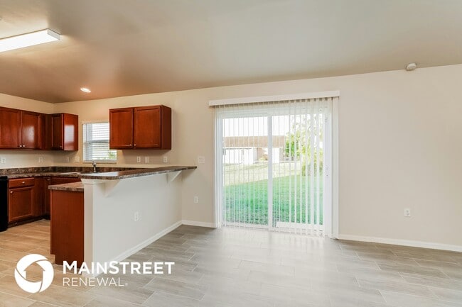 Photo - 1002 SW 6th Ave
