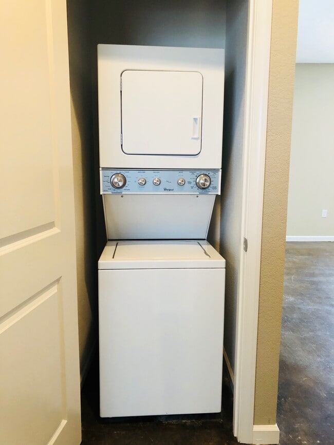 Photo - Mcknight Falls