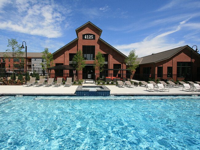 Welcome to Hayden Lofts Luxury Apartments - Hayden Lofts