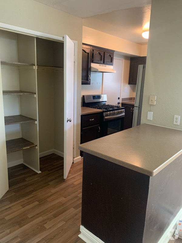 Building Photo - 2125 Colorado Blvd Rental