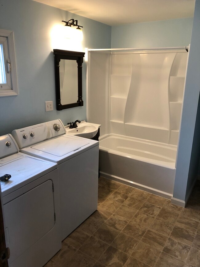 Photo - 177 Seymour St Unit Firstfloor