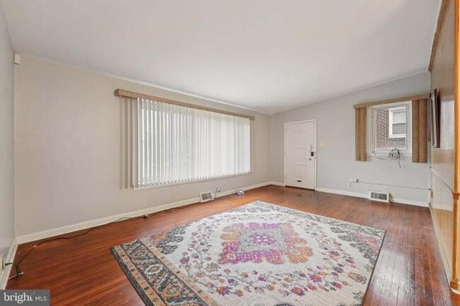 Photo - 2311 Afton St