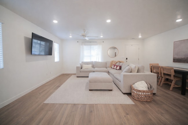 Photo - 1737 S Devils Garden Ln