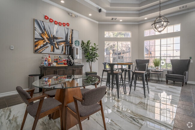 Clubhouse - The Club at Stablechase