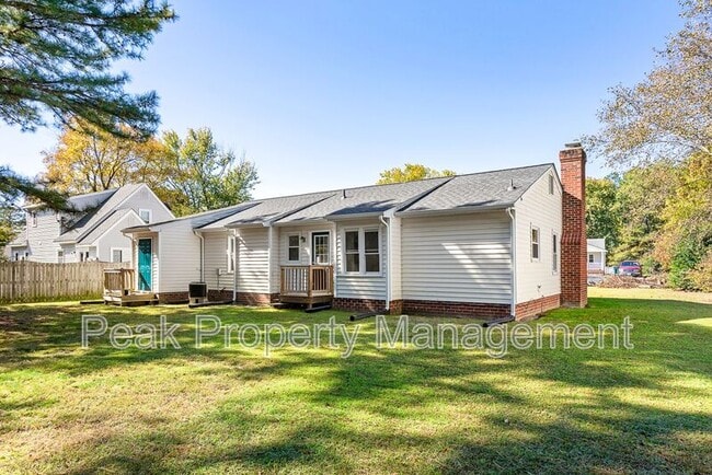 Building Photo - 10123 Molly Ln