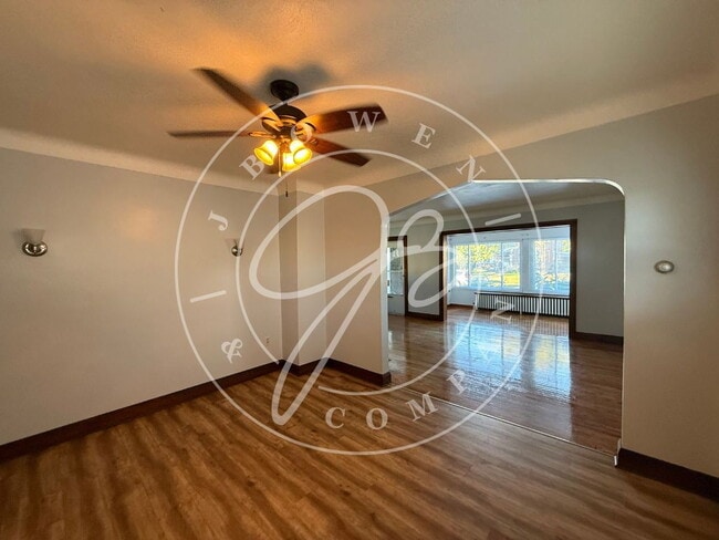 Photo - 3944 Torrance Dr