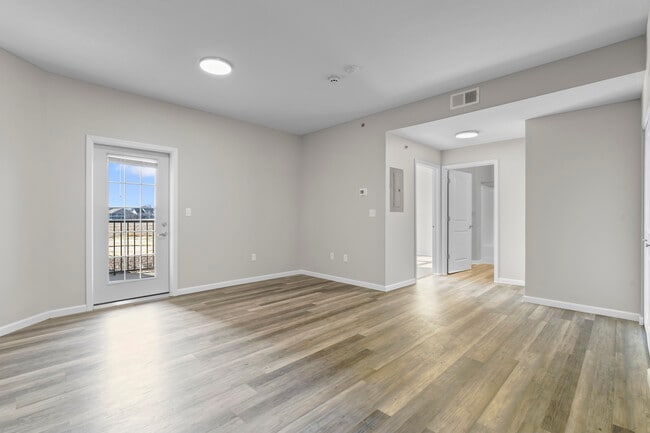 Eagles Crest Apartments