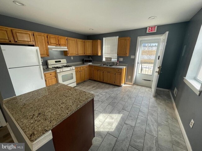 Photo - 2133 W Mulberry St