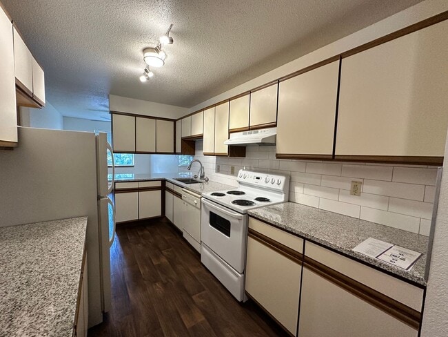 Photo - Ashwood Birchwood Apartments