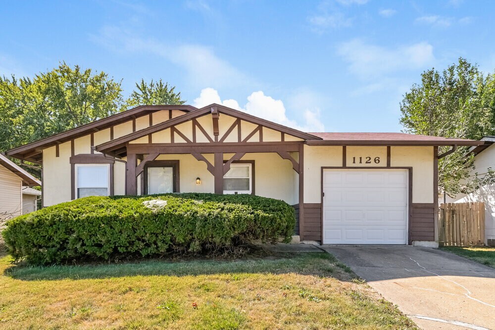 Photo - 1126 Borden Dr