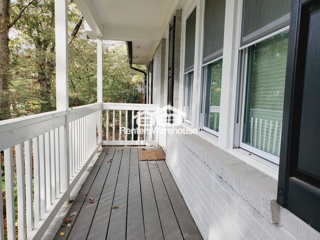 Photo - 5785 Crabapple Dr SW