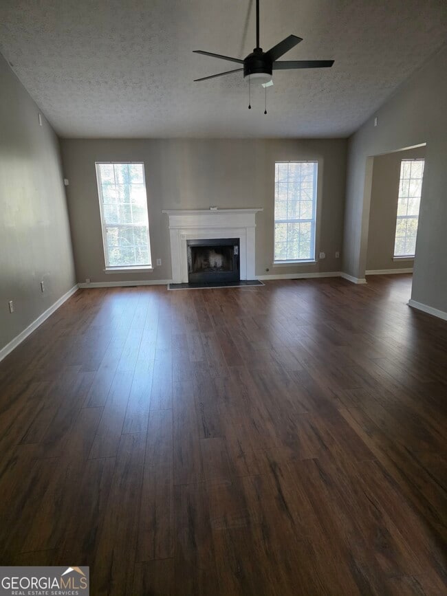 Photo - 1411 Diamond Key