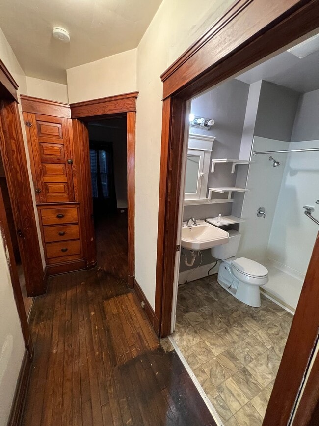 Photo - 2 Bedroom Vouchers Accepted! Apartment