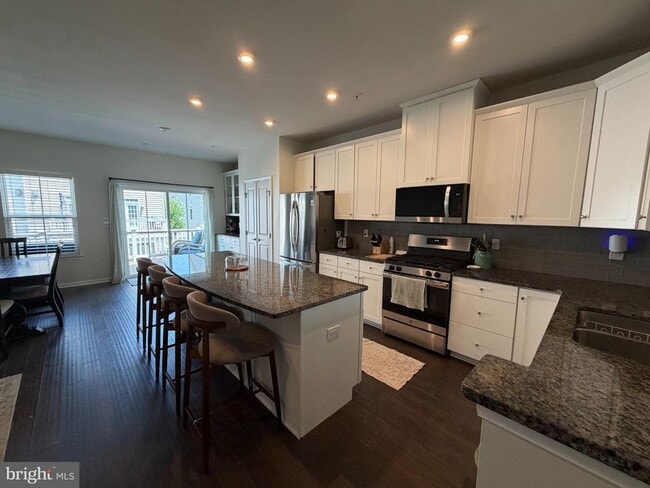 Photo - 510 Sapphire Dr