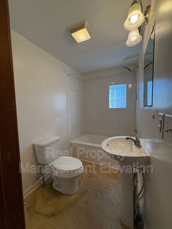 Photo - 908 Florida Ave