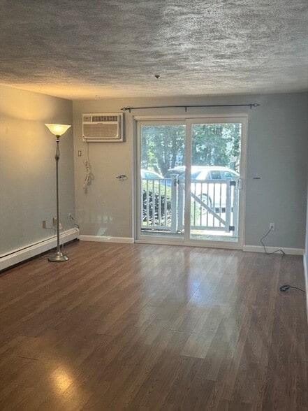 Photo - 7 Karen Cir Unit 2