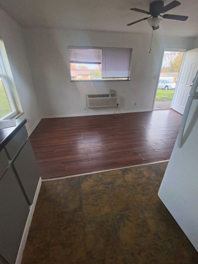 Photo - 1623 Jefferson St