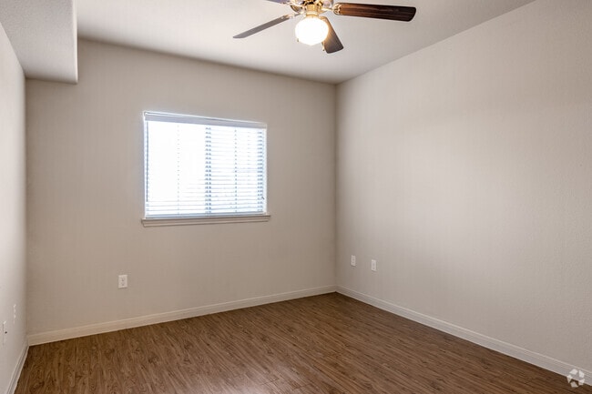 1BR, 1BA - 746SF - Bedroom towards Window