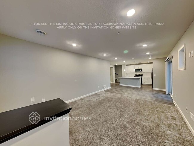 Photo - 10900 Everest Pl N