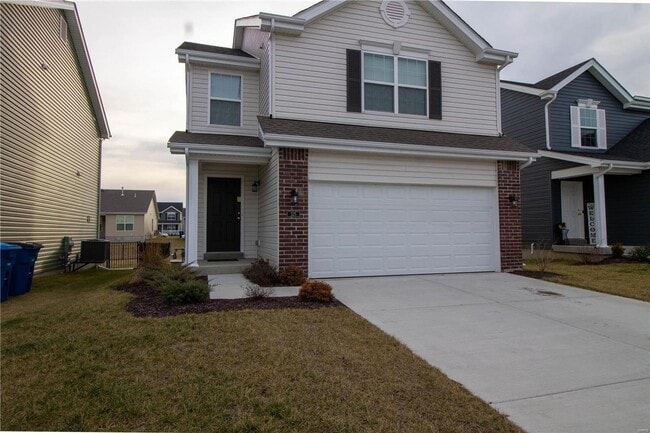 Building Photo - 3 bedroom, 2.5 bath, 2 car garage, 2 story... Rental