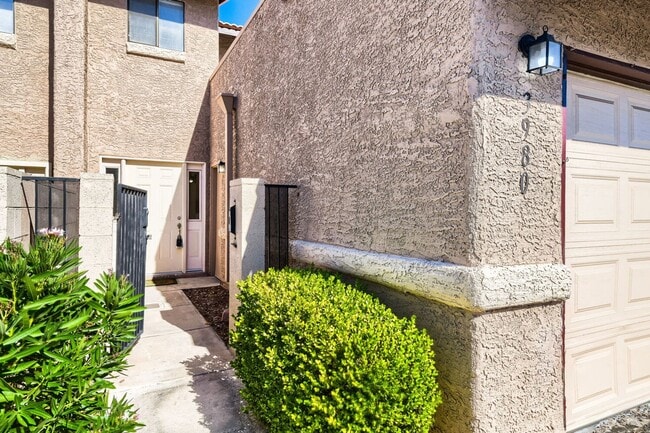 Photo - Townhome for Rent