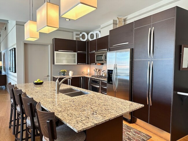 Photo - 700 12th Ave S Unit 905