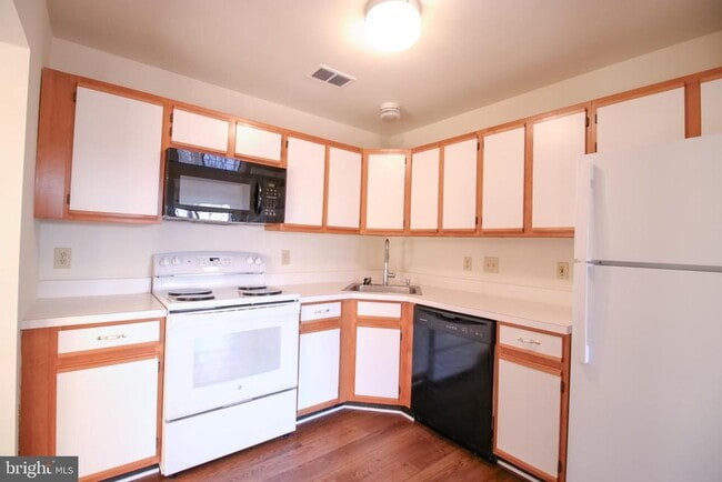 Photo - 102 Timberlake Terrace Unidad 7