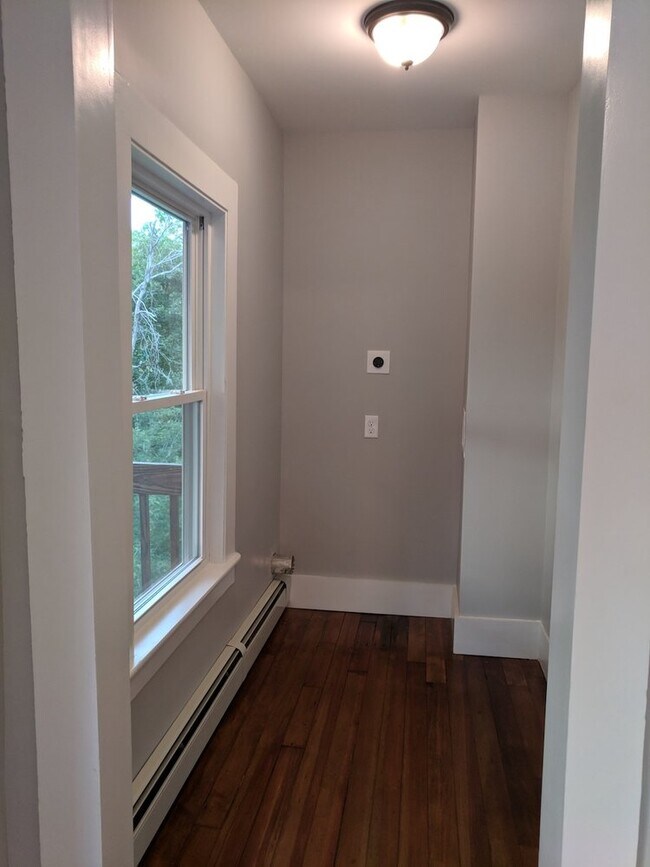 60 Summer St Apartments Newport, NH