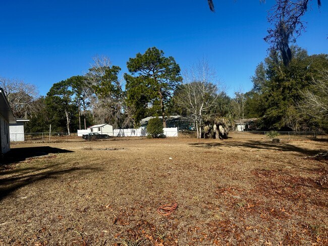 Photo - 606 Water Rd