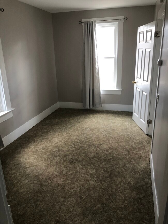 Photo - 1356 Elm St Unit .5