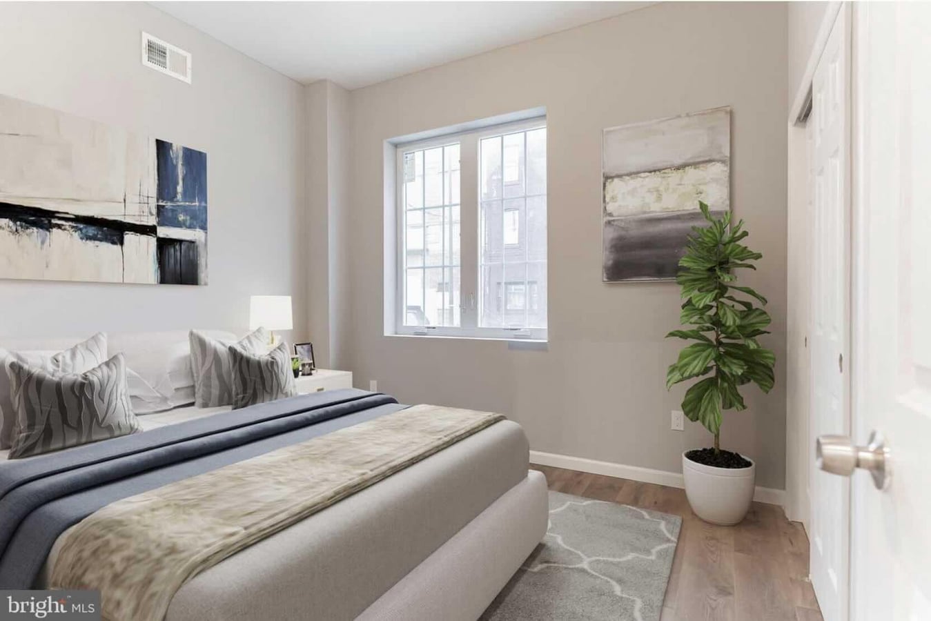 Photo - 2323 N 2nd St Unidad 2