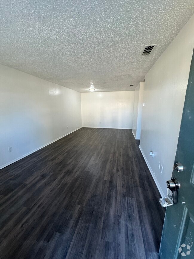 Building Photo - 8588 Channelview Cir Rental