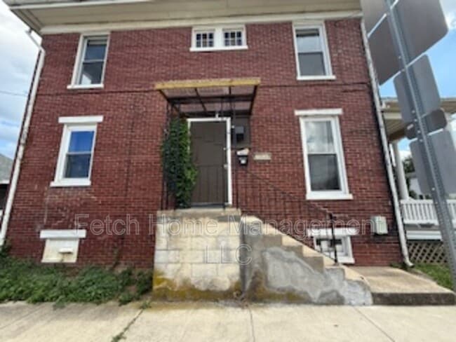 Building Photo - 143 N Albemarle St Rental