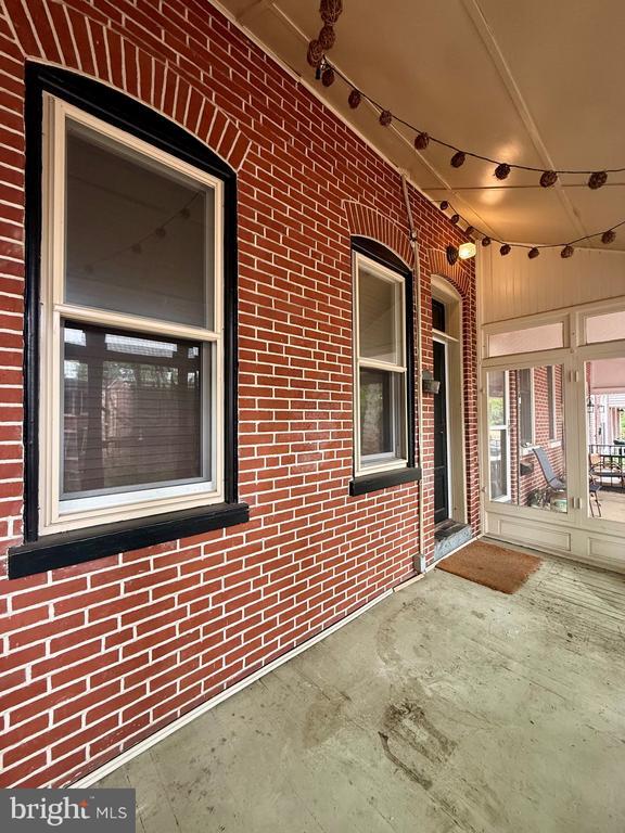 Photo - 924 Lovering Ave