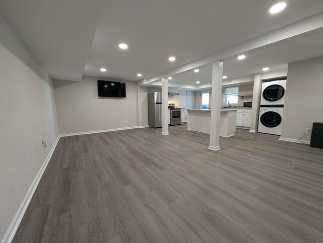 Photo - 120 Berkshire Pl