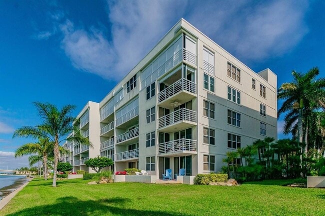 6085 Bahia Del Mar Cir N Unidad 468